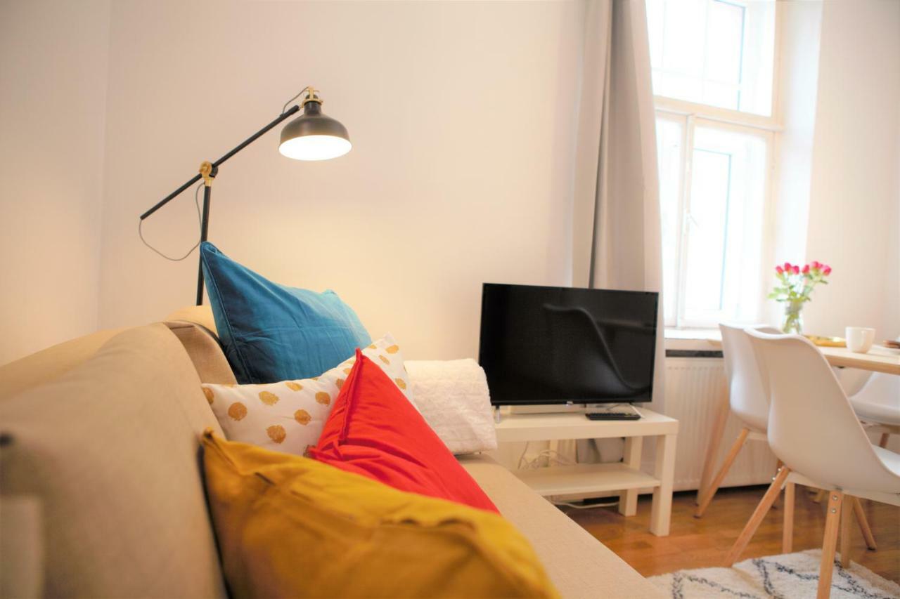Stay Here Apartment Liisa Хельсинки Экстерьер фото